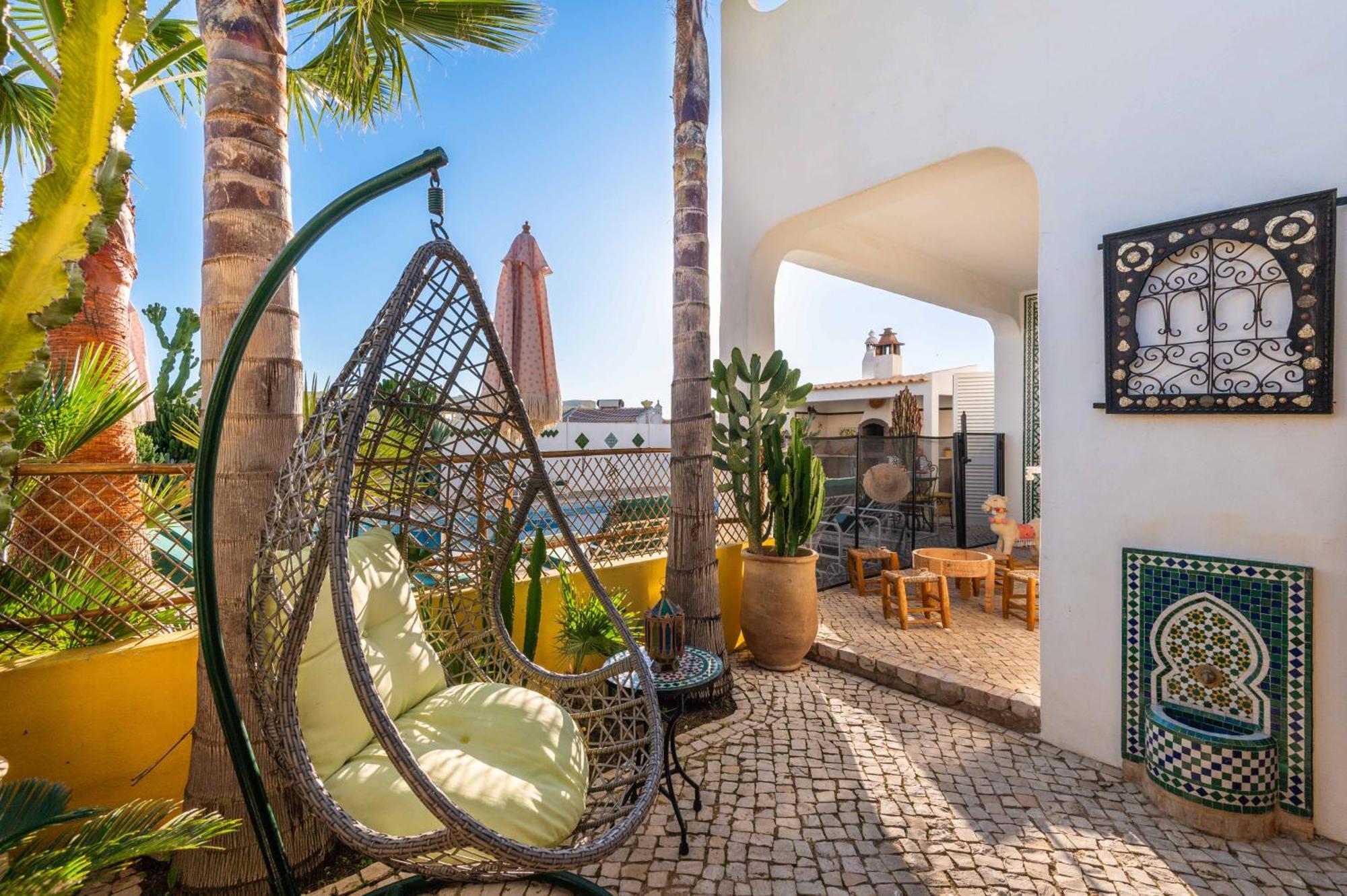 Gale Sun - Luxury, 5bed With Free Wifi, Ac, Private Pool, 5 Min From The Villa Guia (Faro)