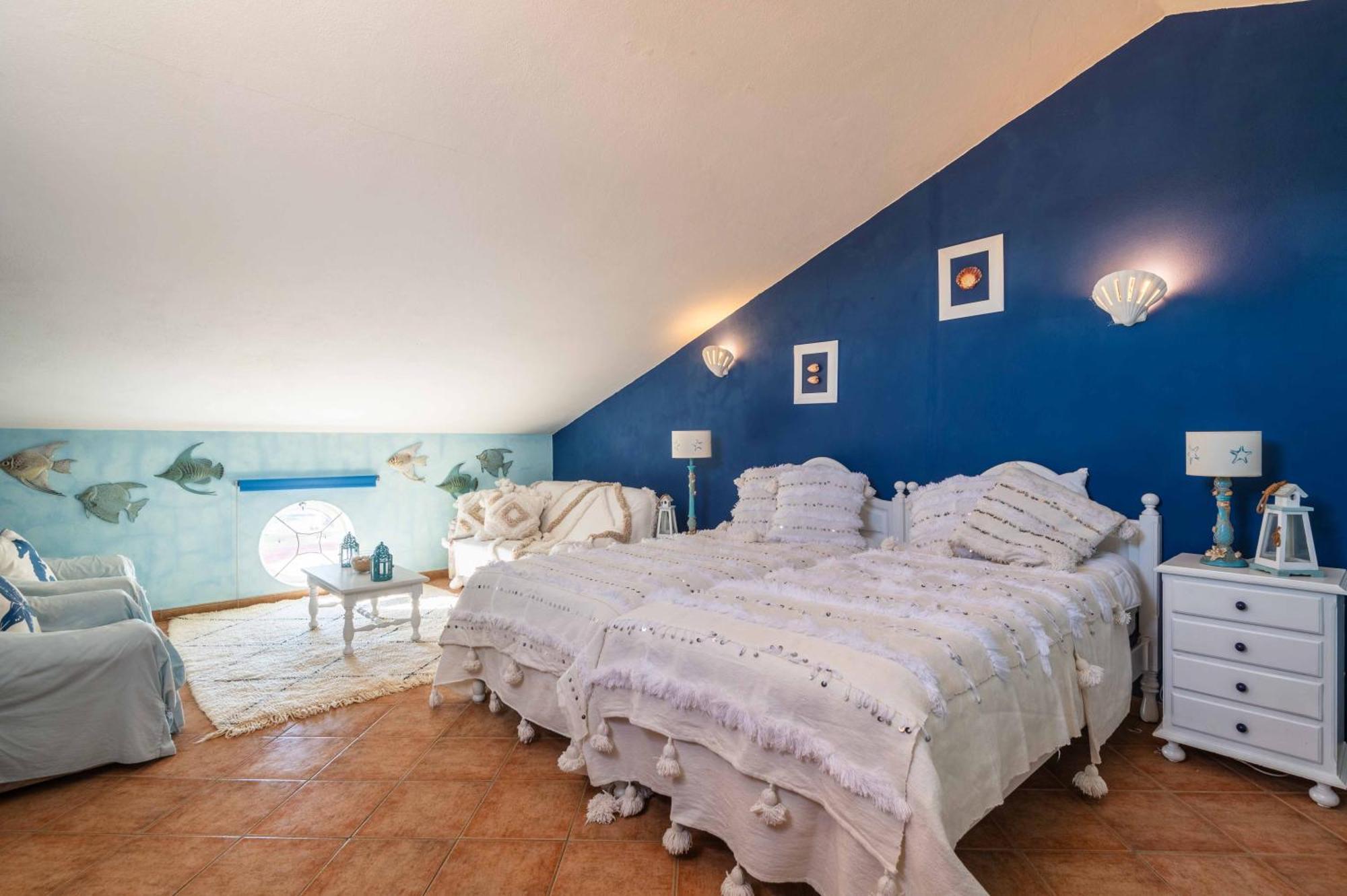 Gale Sun - Luxury, 5bed With Free Wifi, Ac, Private Pool, 5 Min From The Villa *