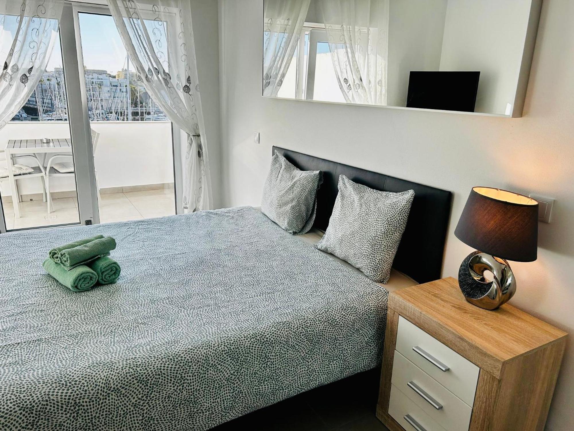 Apartamento With Spectacular Views Of Marina Lagos