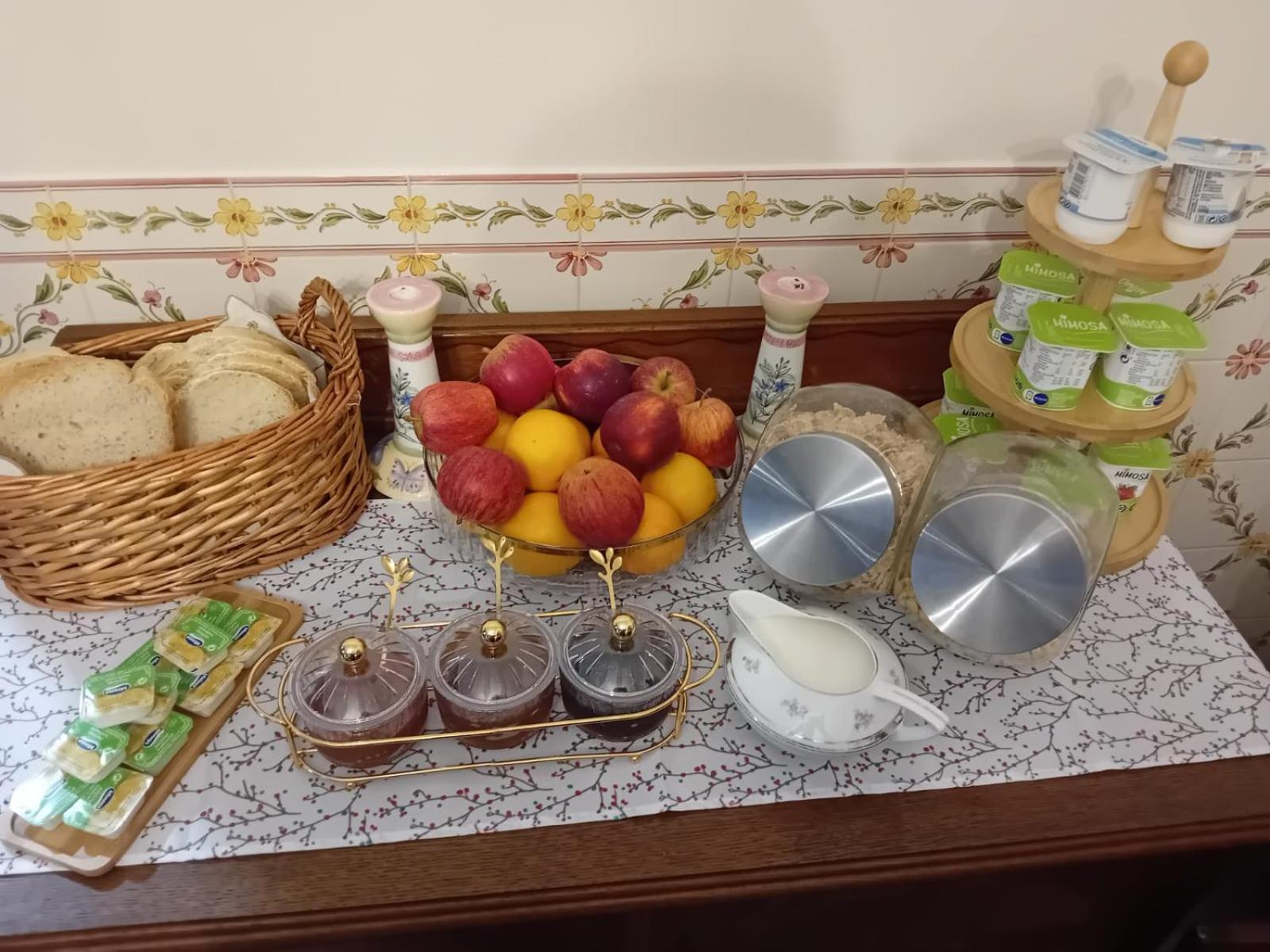 Casa Videiras Bed & Breakfast