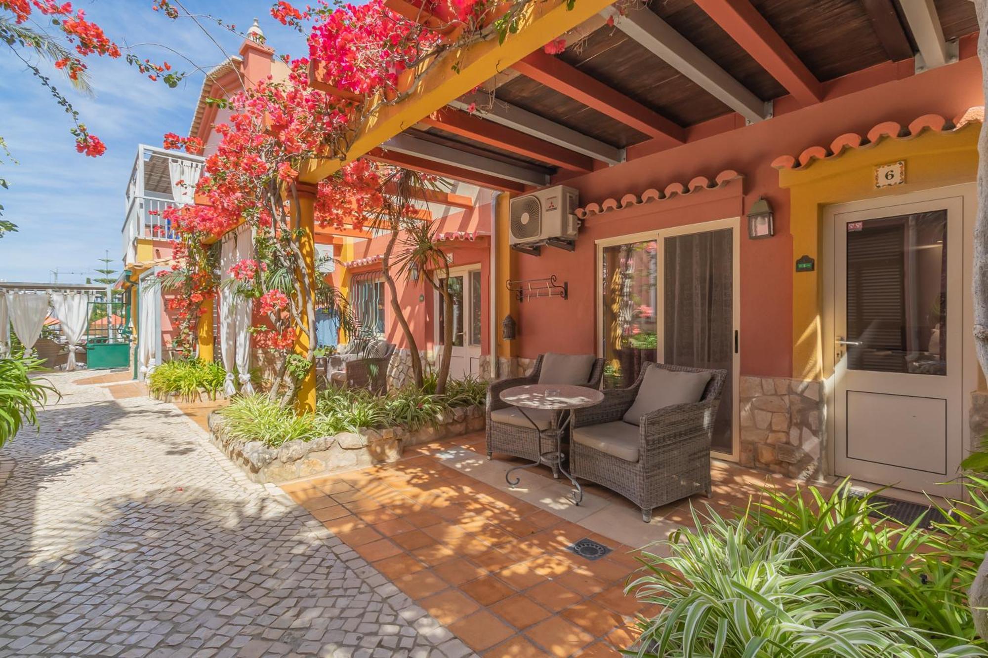 D. Dinis - Charming (adults Only) Guest house 2*