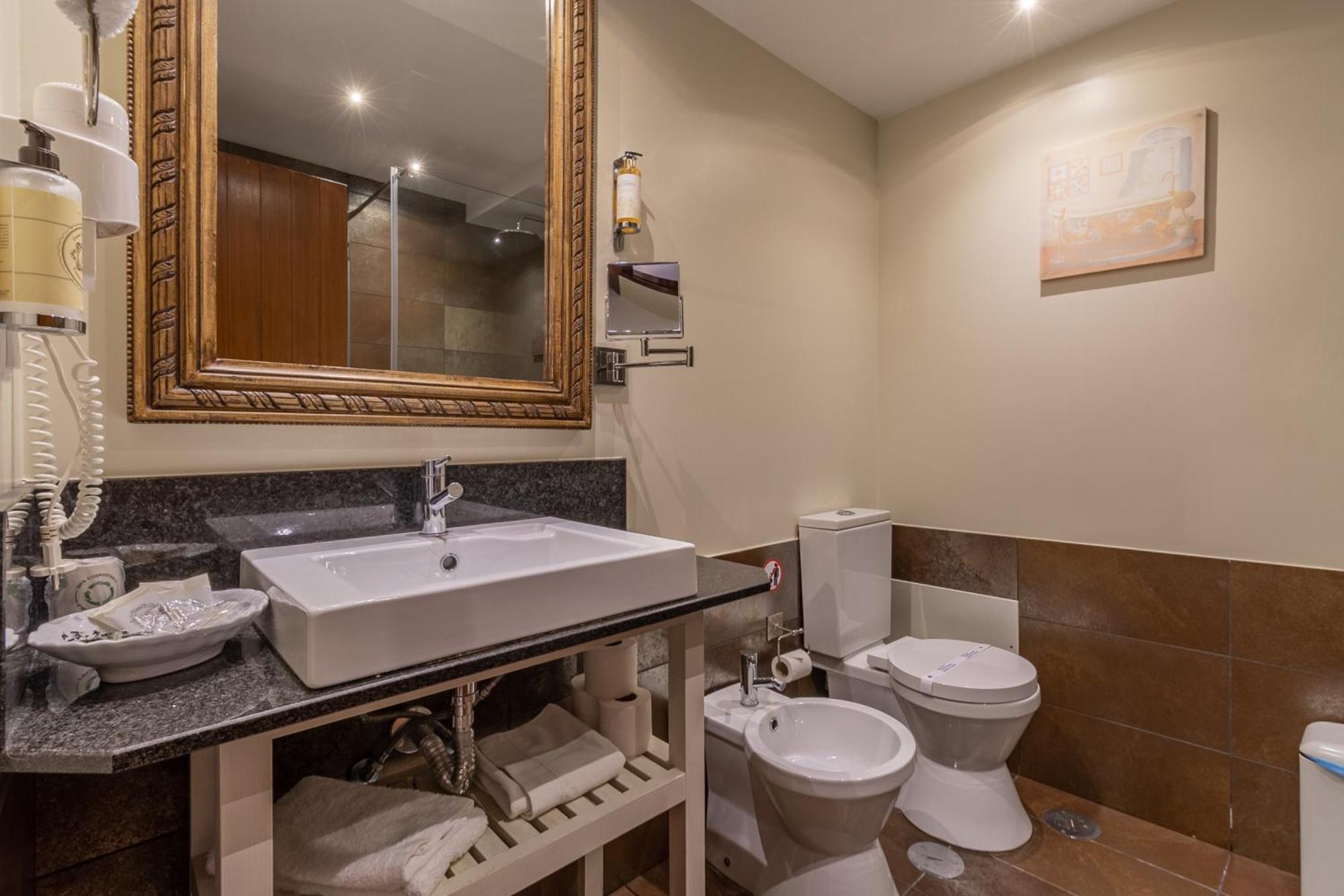 D. Dinis - Charming (adults Only) 2* Lagos