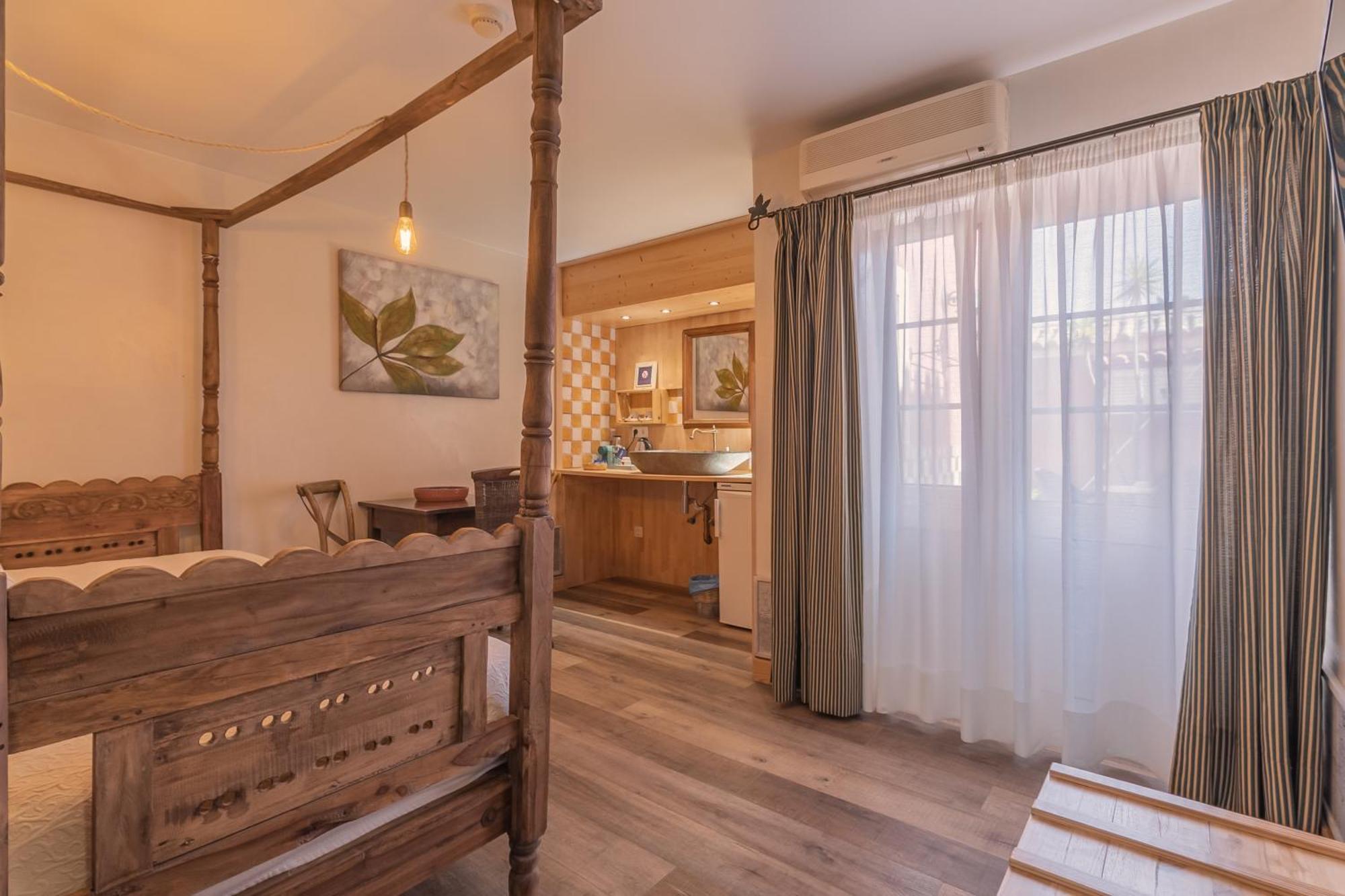 D. Dinis - Charming (adults Only) Guest house