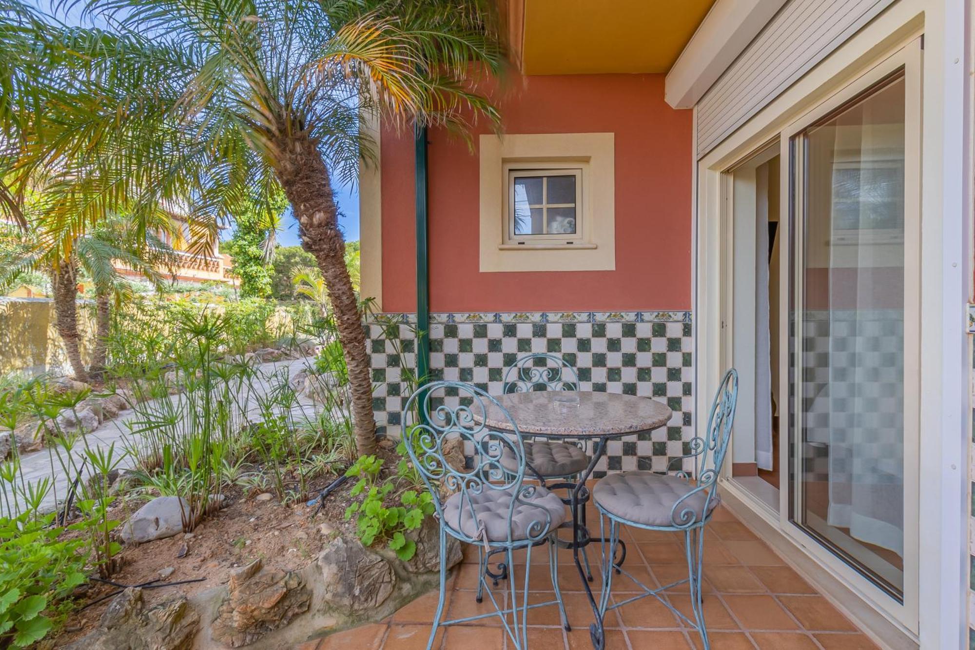 D. Dinis - Charming (adults Only) 2* Lagos