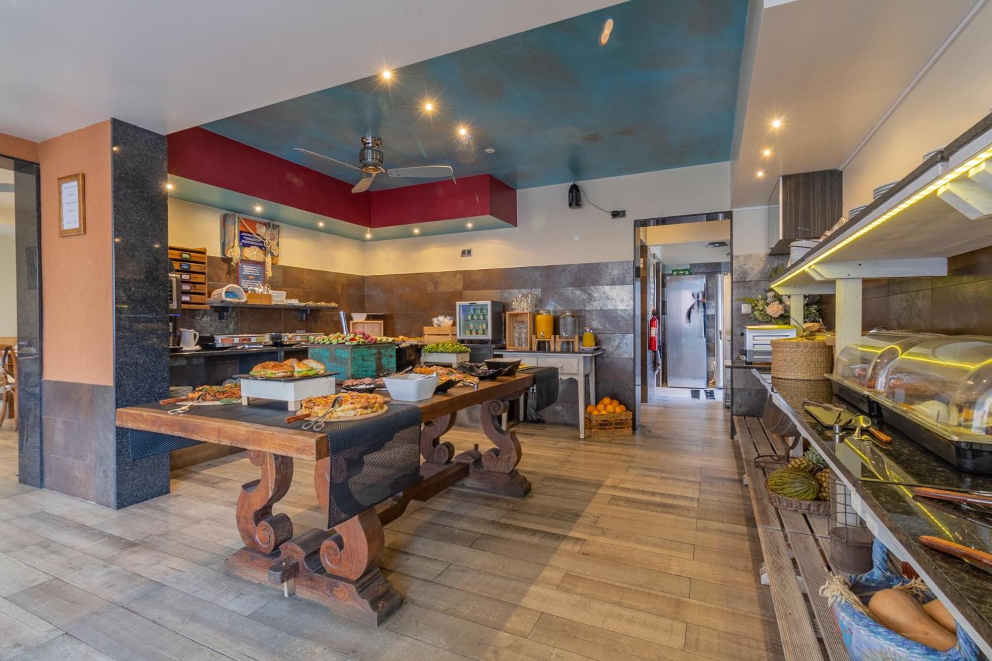 D. Dinis - Charming (adults Only) Guest house