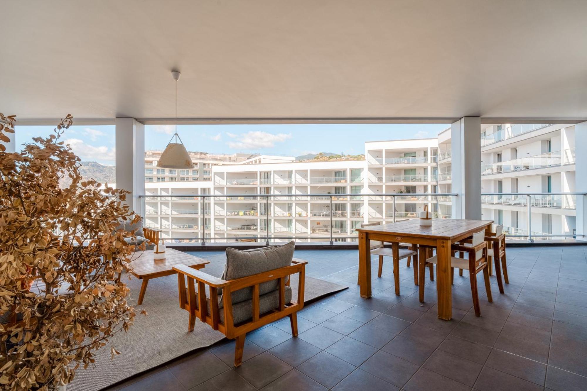 Apartment 107 - Two Bedroom Funchal (Madeira)