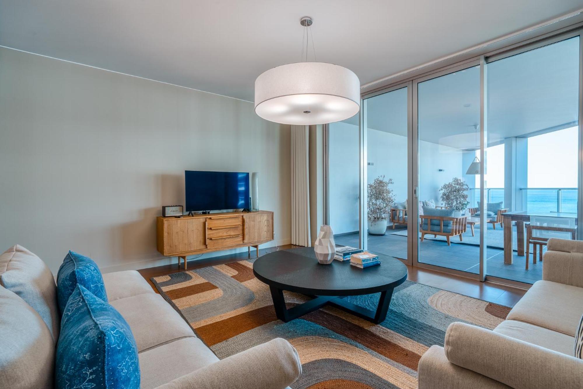 107 - Two Bedroom Apartment *