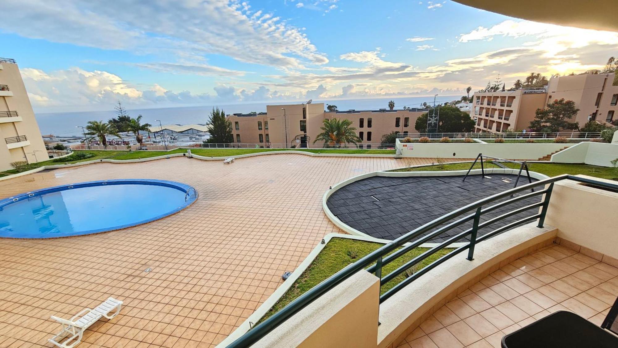Apartment Cristo Rei *