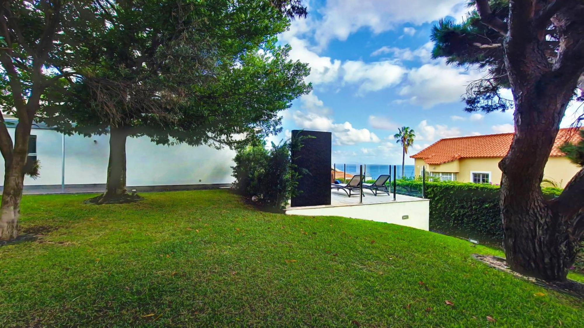 Villa Madeira By Lovelystay Canico (Madeira)