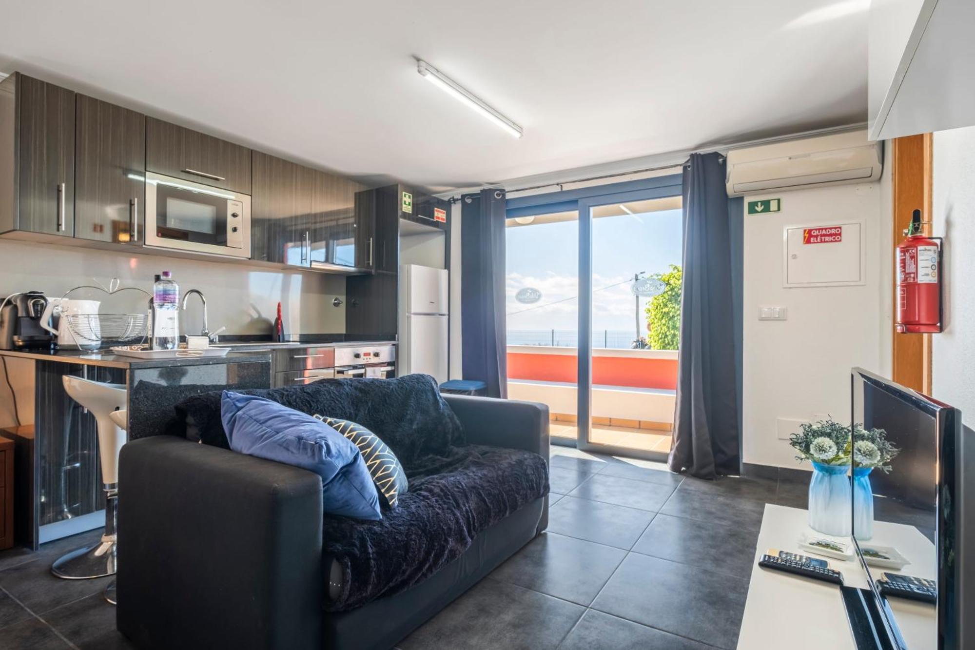Apartment Brava *