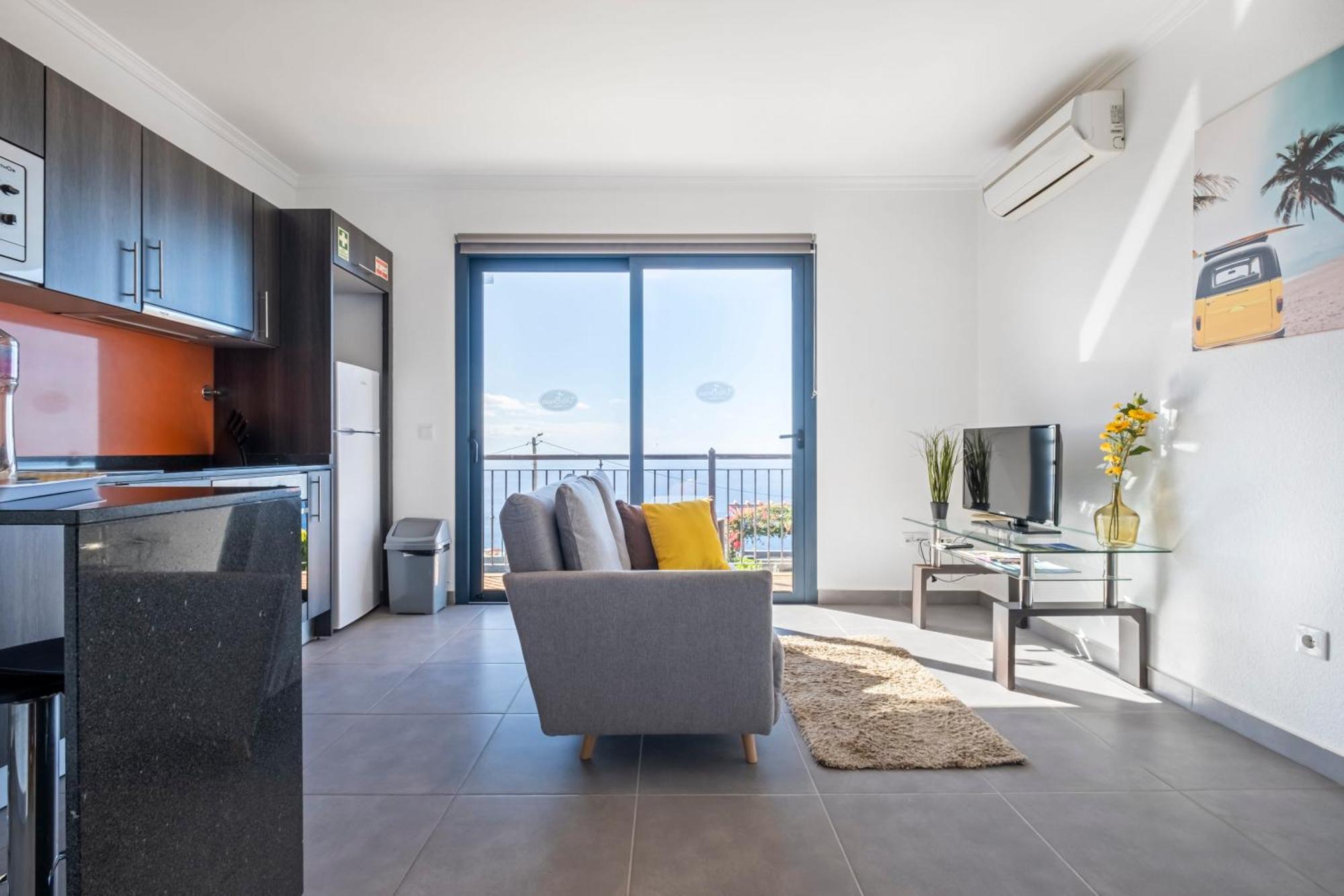 Brava Apartment
