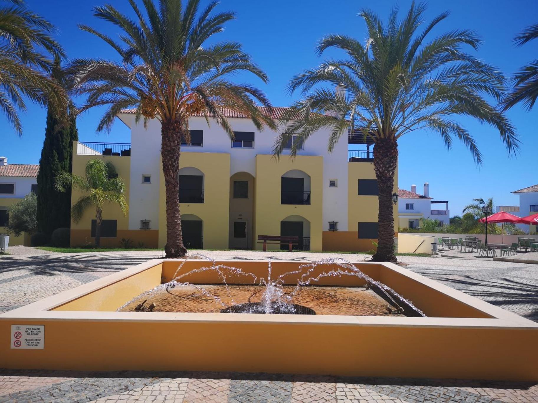 De Tavira O Pomar, Fabulous 2 Bed 2 Bath With South Balcony Apartamento Cabanas De Tavira