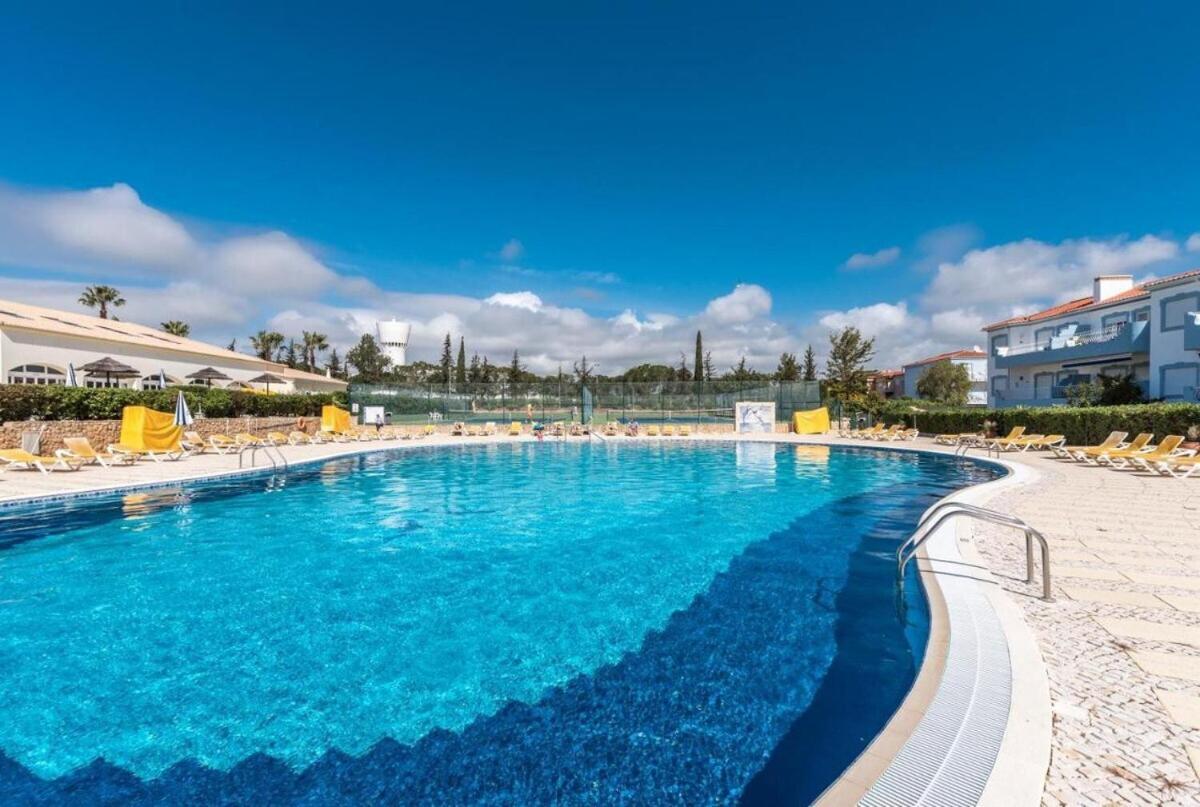 Four Bedroom With Private Pool Oasis Parque At09 Villa *