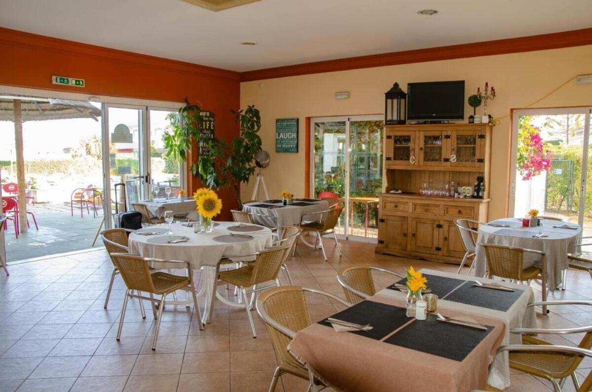 Villa Four Bedroom With Private Pool Oasis Parque At09