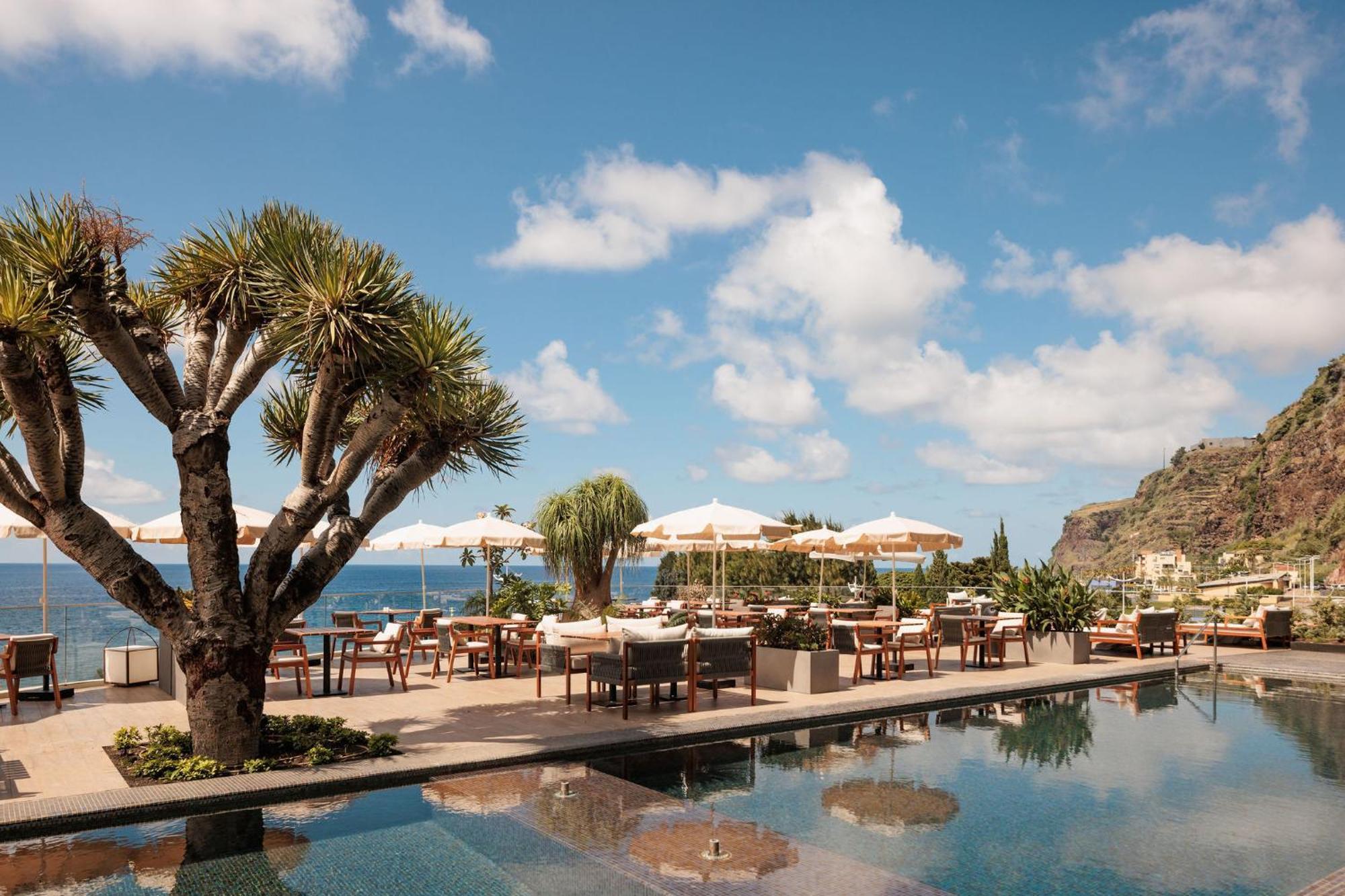 Resort Saccharum - And - Savoy Signature 5*
