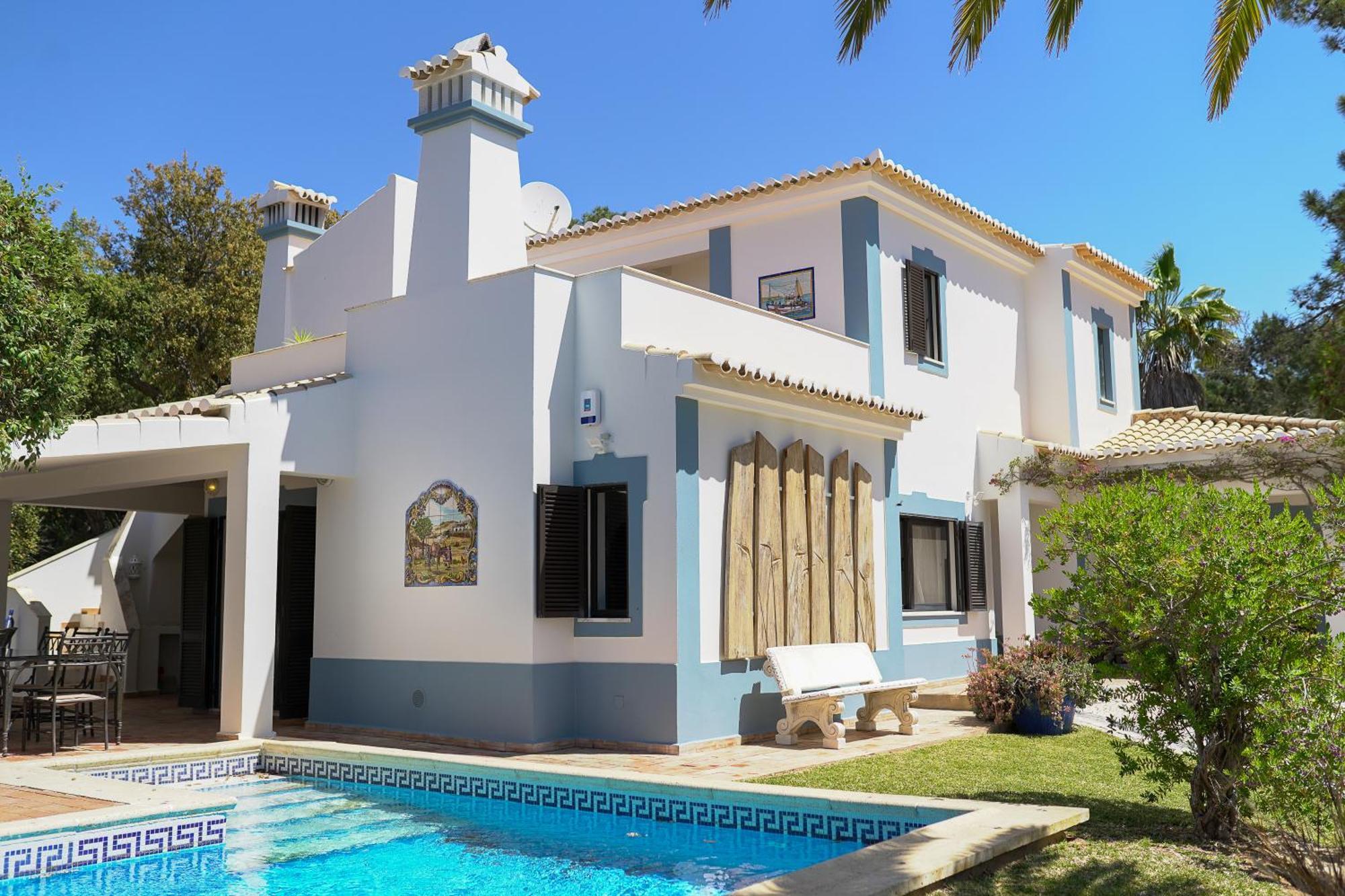 Guest house Quinta Do Rosal 4*