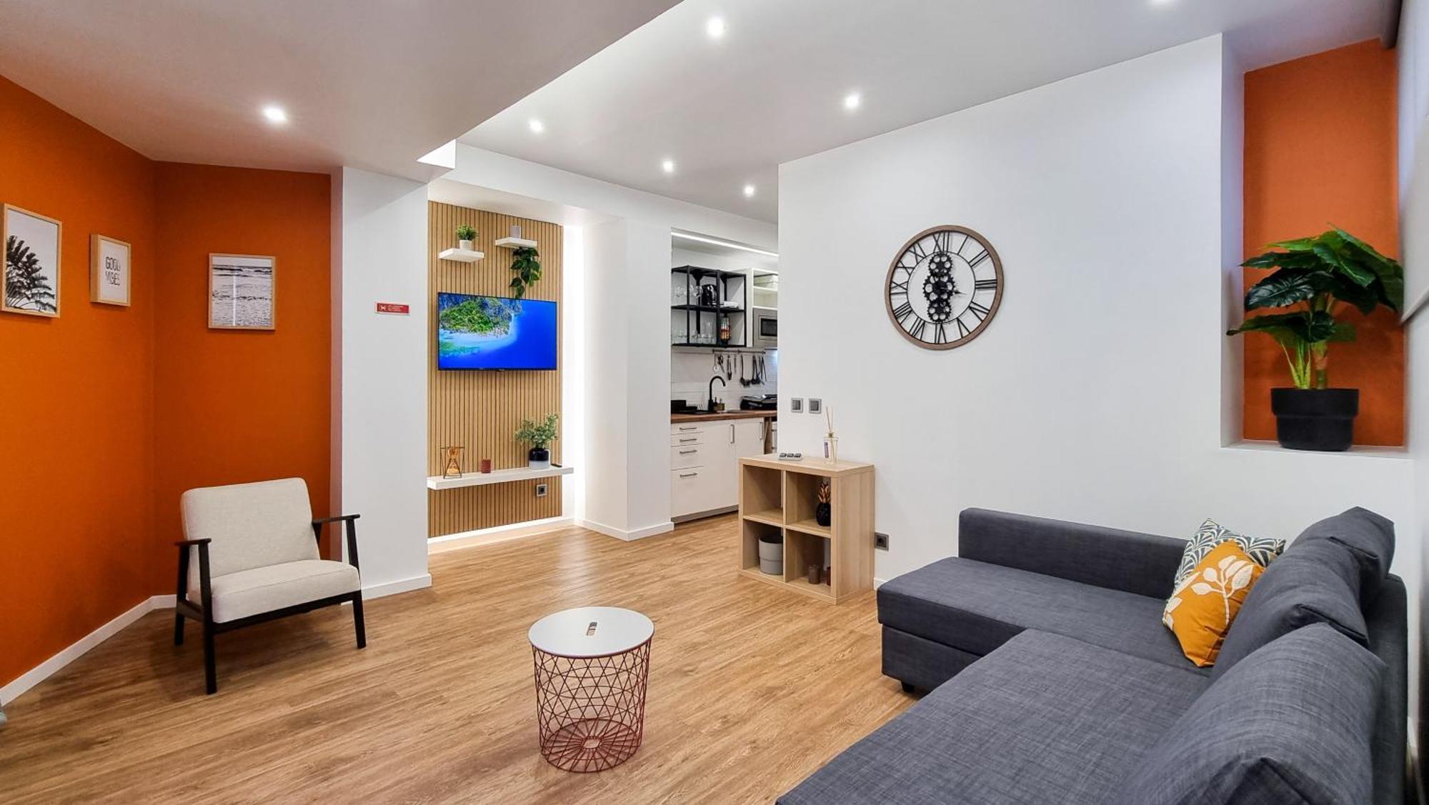 The Jolie - By The Ocean Apartment