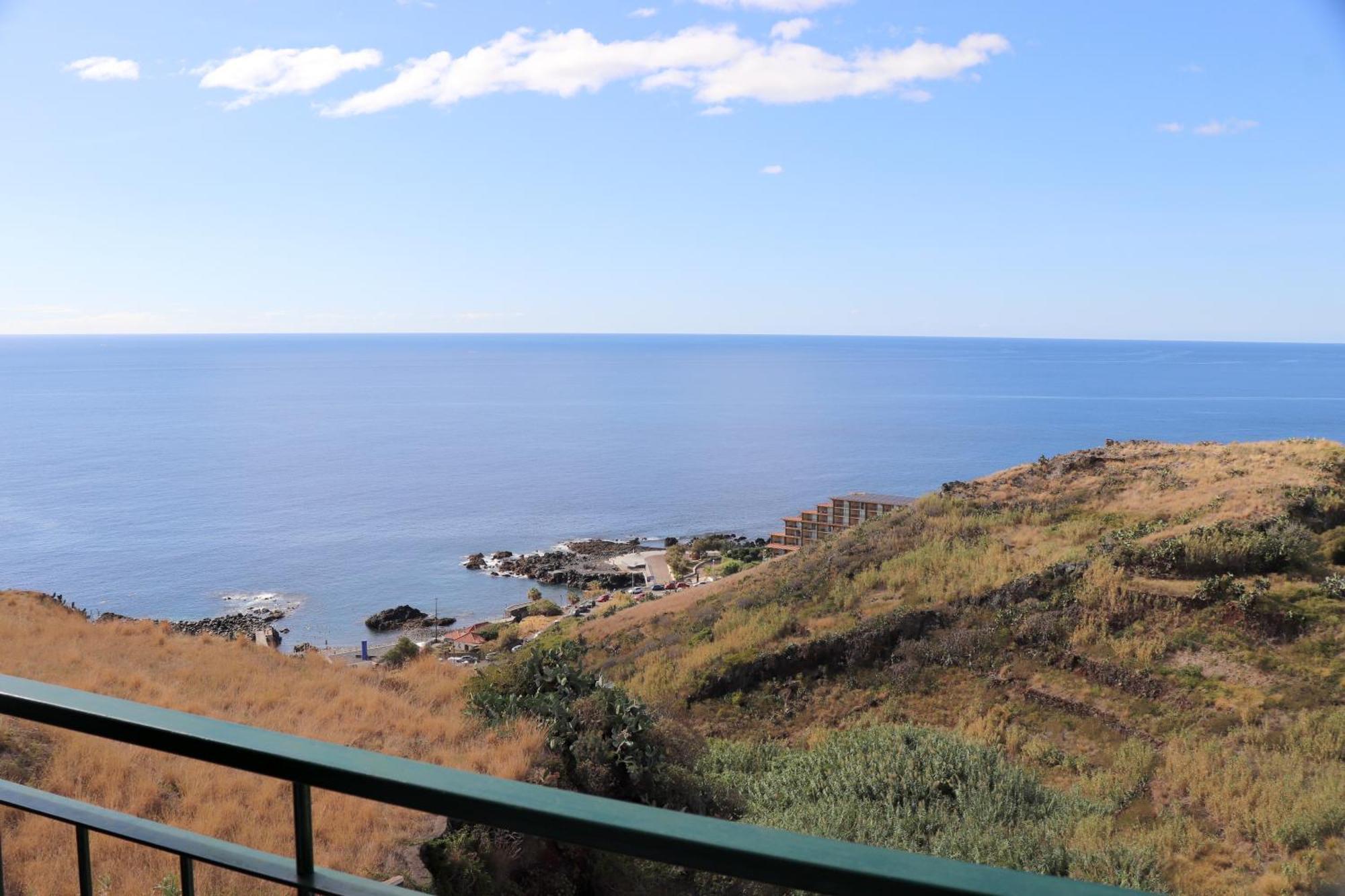 Apartment Reis Magos View Canico (Madeira)