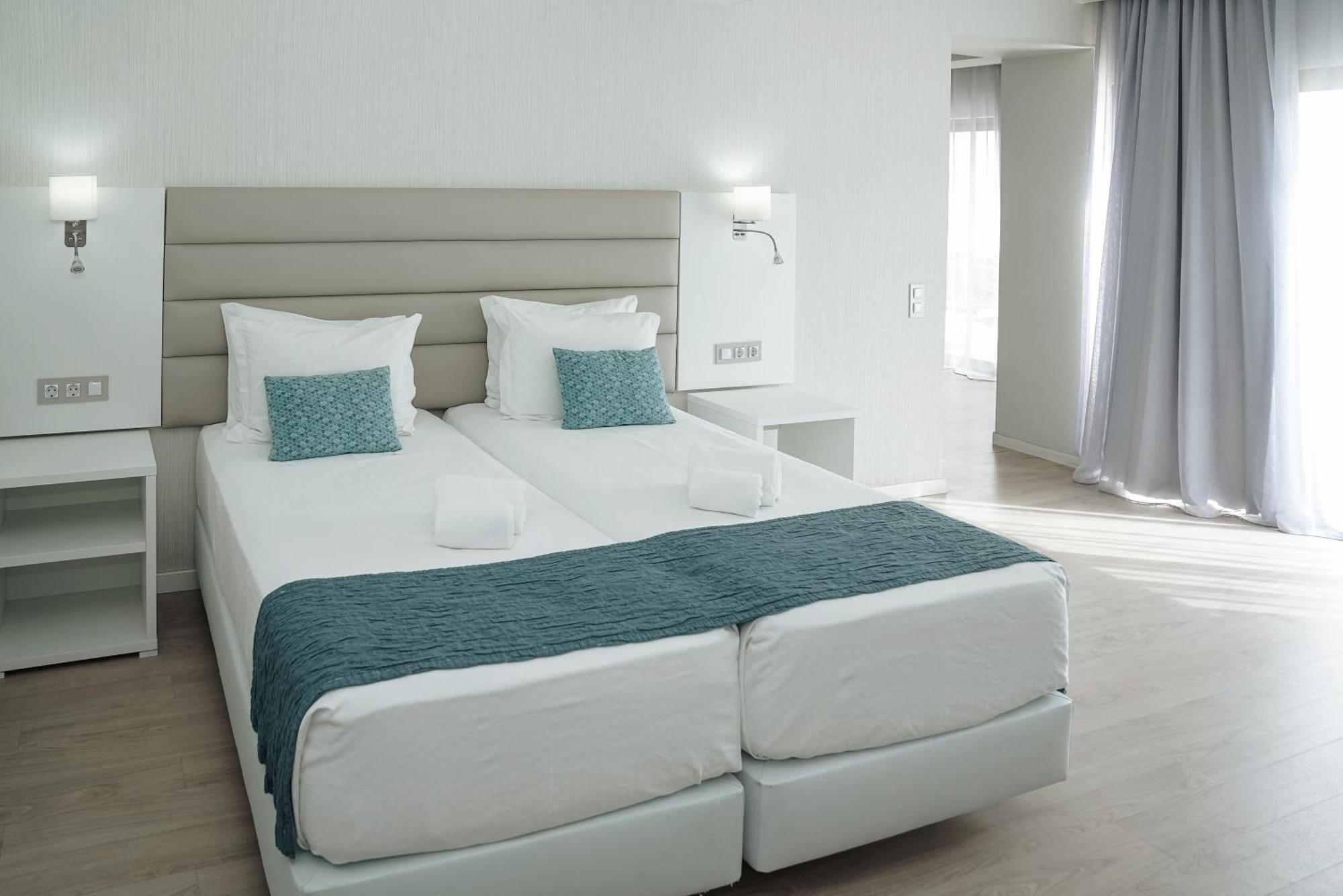 Carvi Hotel 3*
