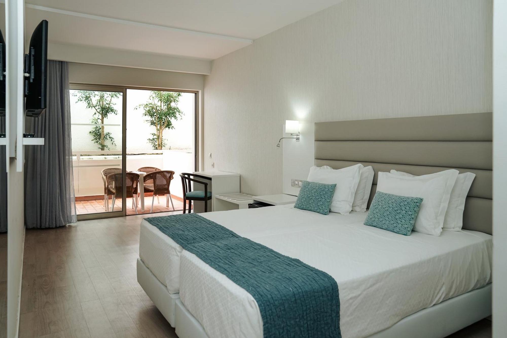 Carvi Hotel