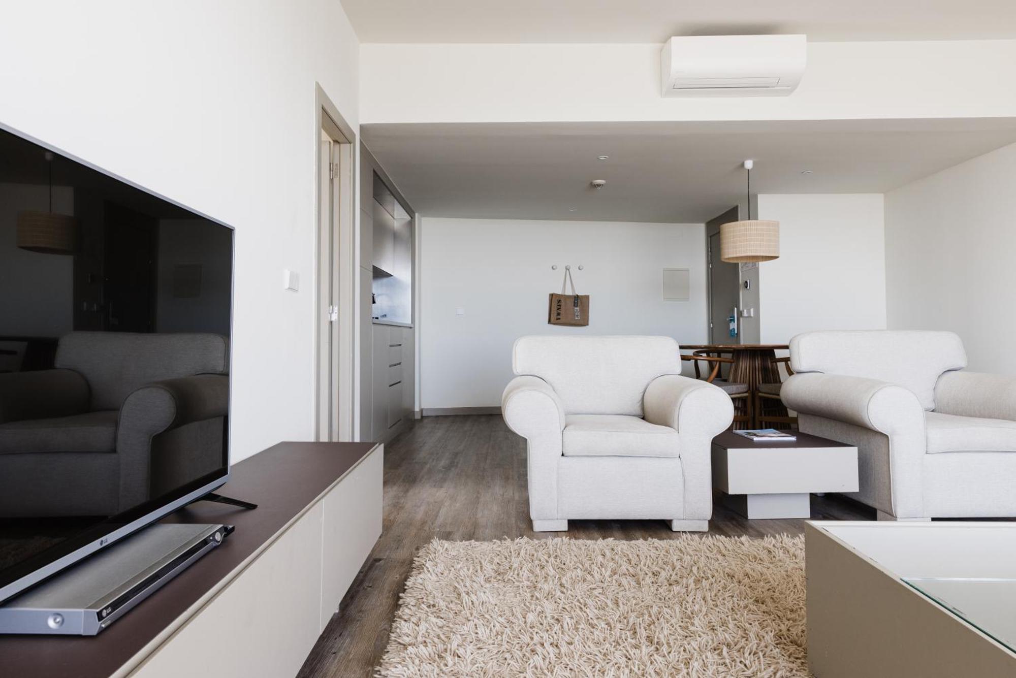 Memmo Baleeira - Design Hotel