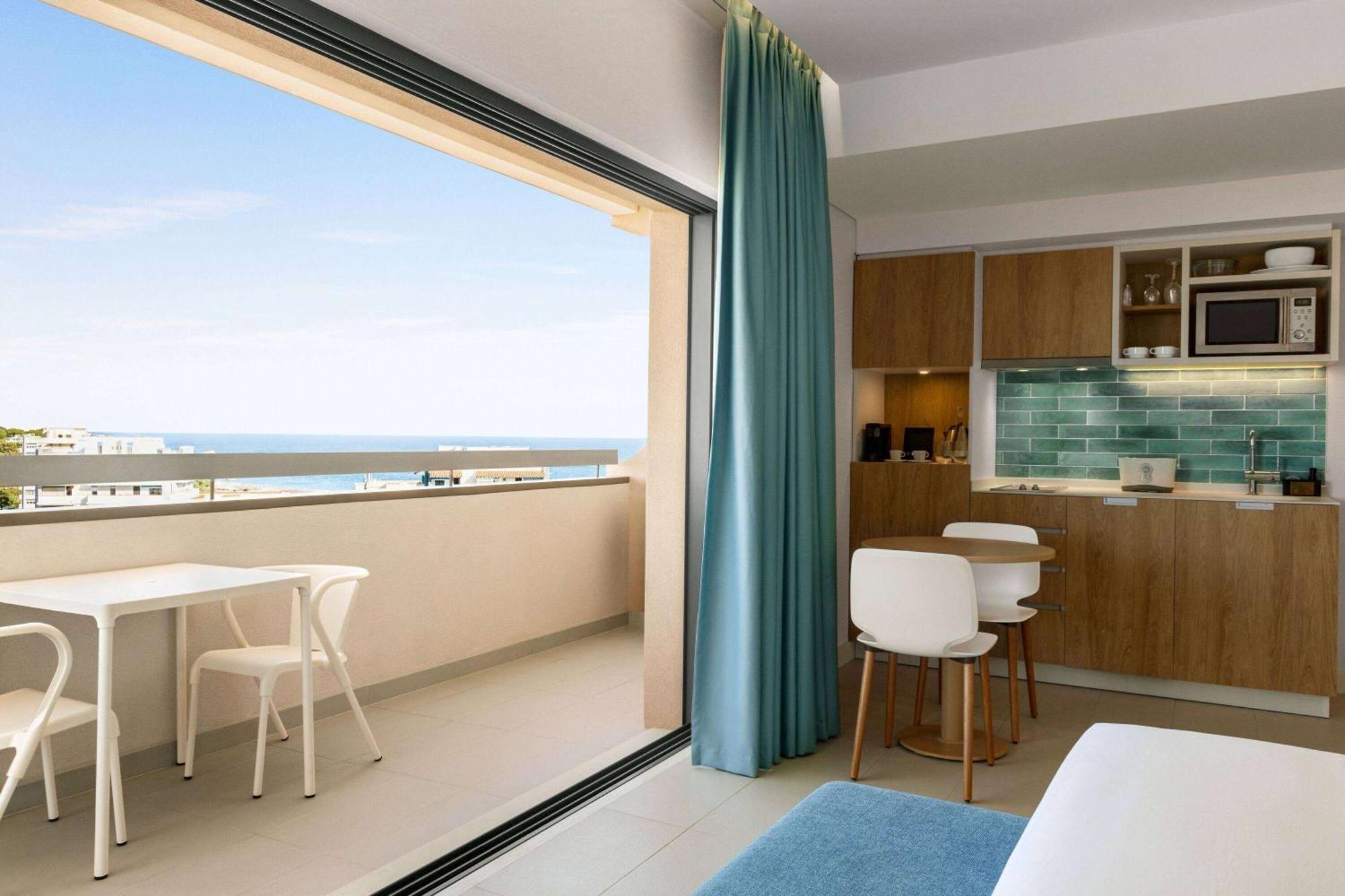 Hotel Wyndham Residences (adults Only) 4*