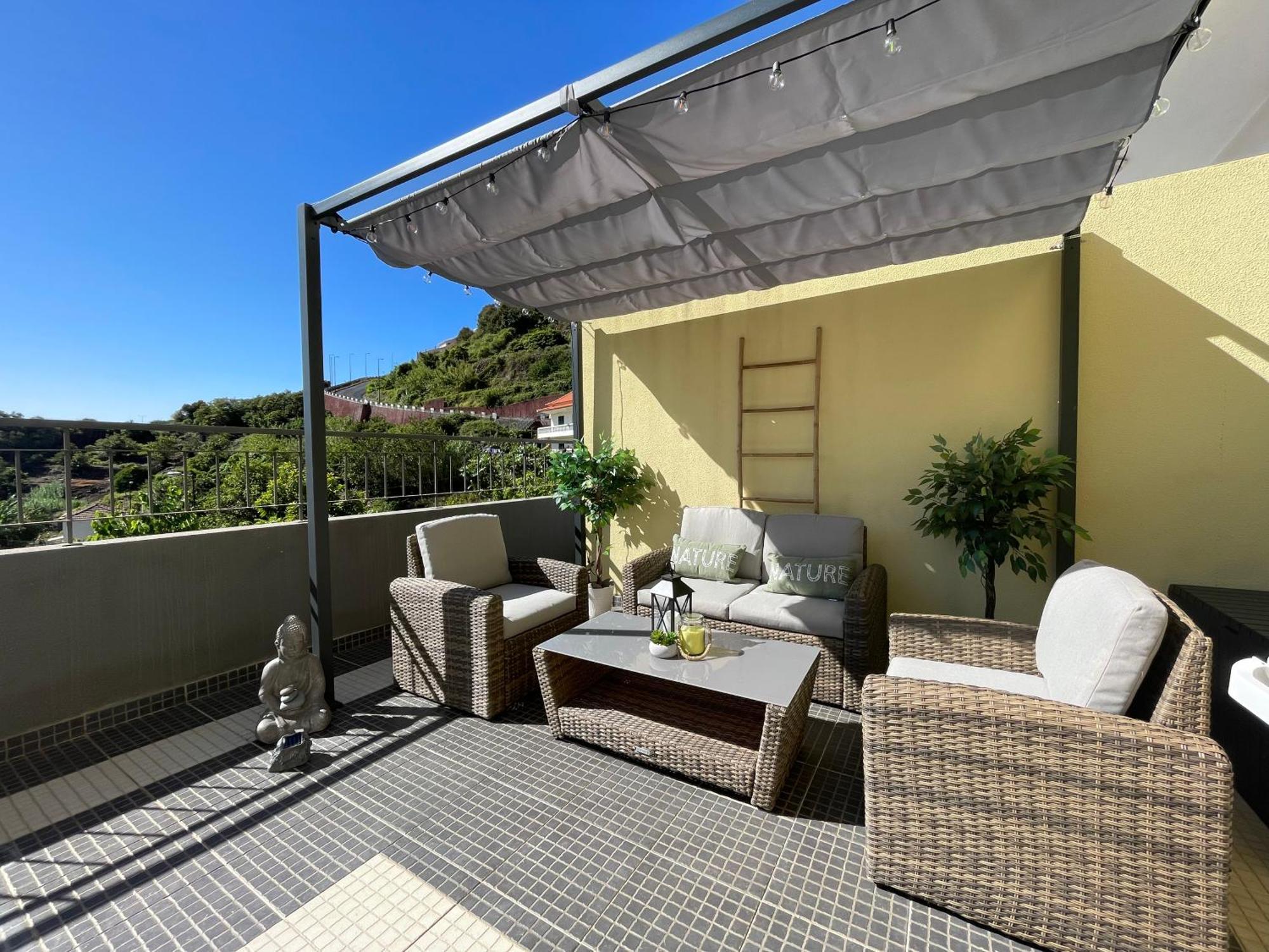Plaza Charming Flat * Santa Cruz (Madeira)