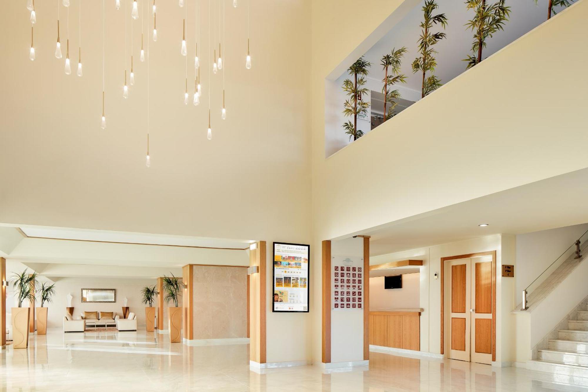 Sol & Hotel 4*