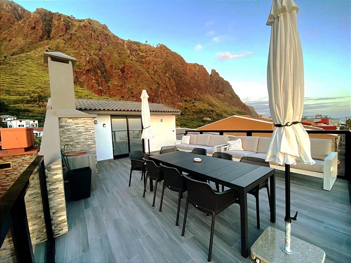 Ocean Front *