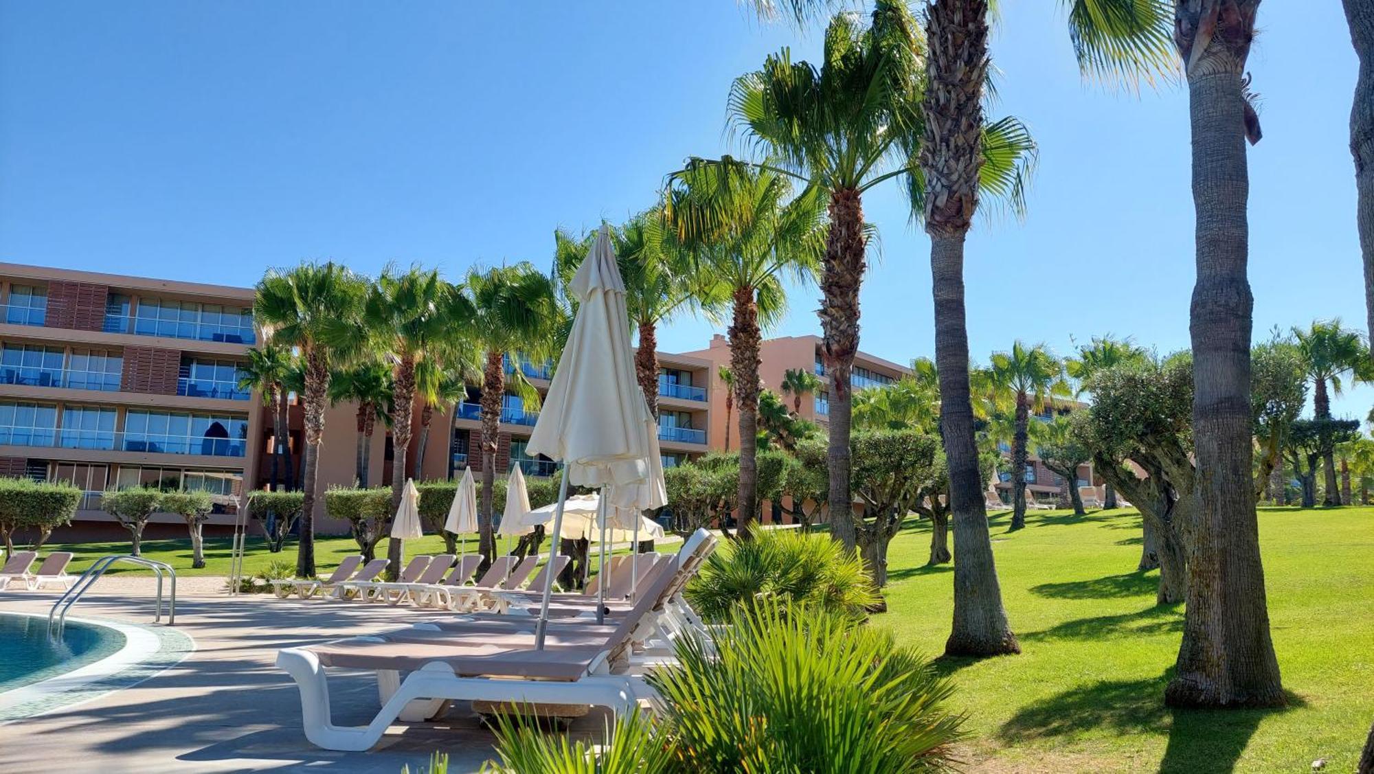 Herdade Dos Salgados - Lagoas Apartment