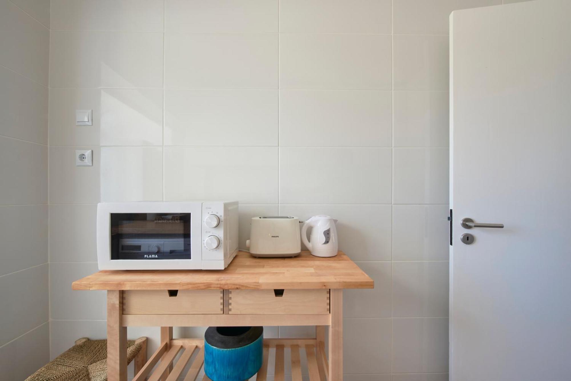 Apartment Sunset Bay View, Renovated Apt, By Timecooler Setubal