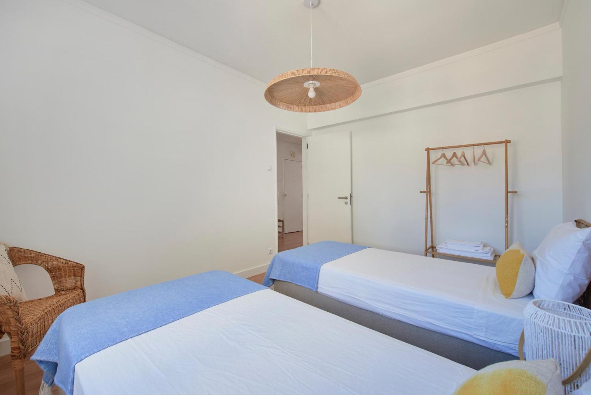 Sunset Bay View, Renovated Apt, By Timecooler Apartment Setubal