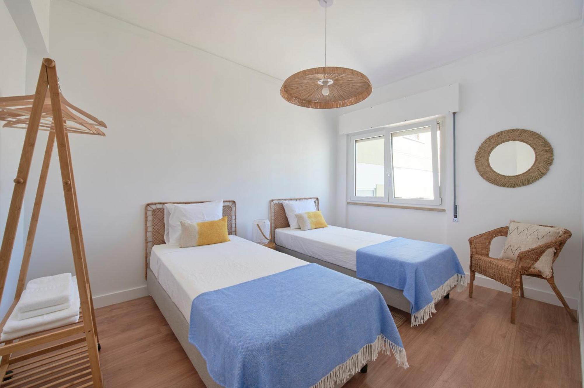 Sunset Bay View, Renovated Apt, By Timecooler *