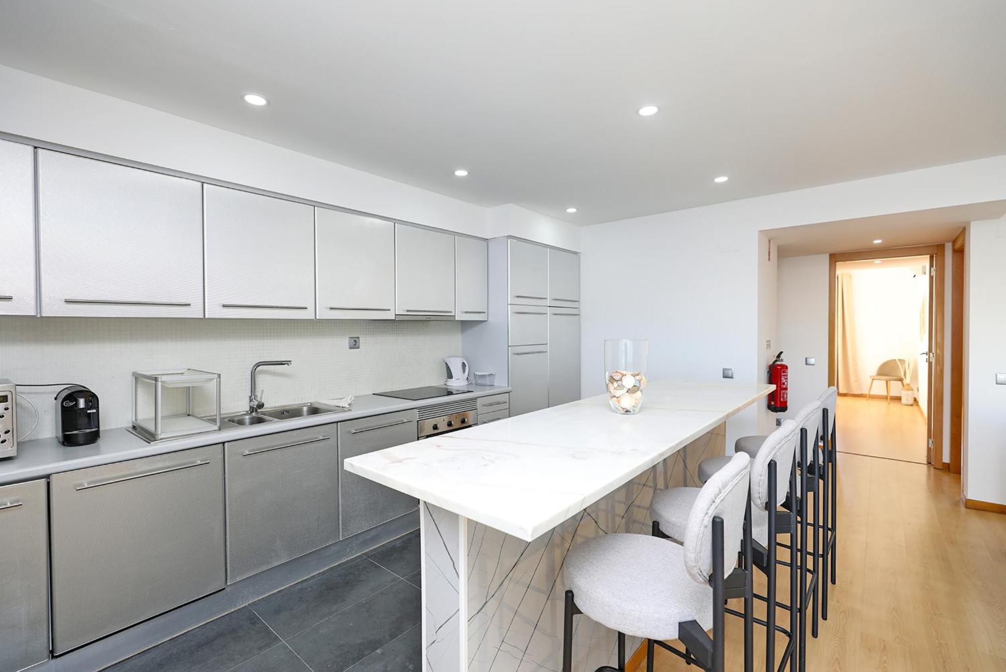 B19 - Marina Bay Apartment Lagos