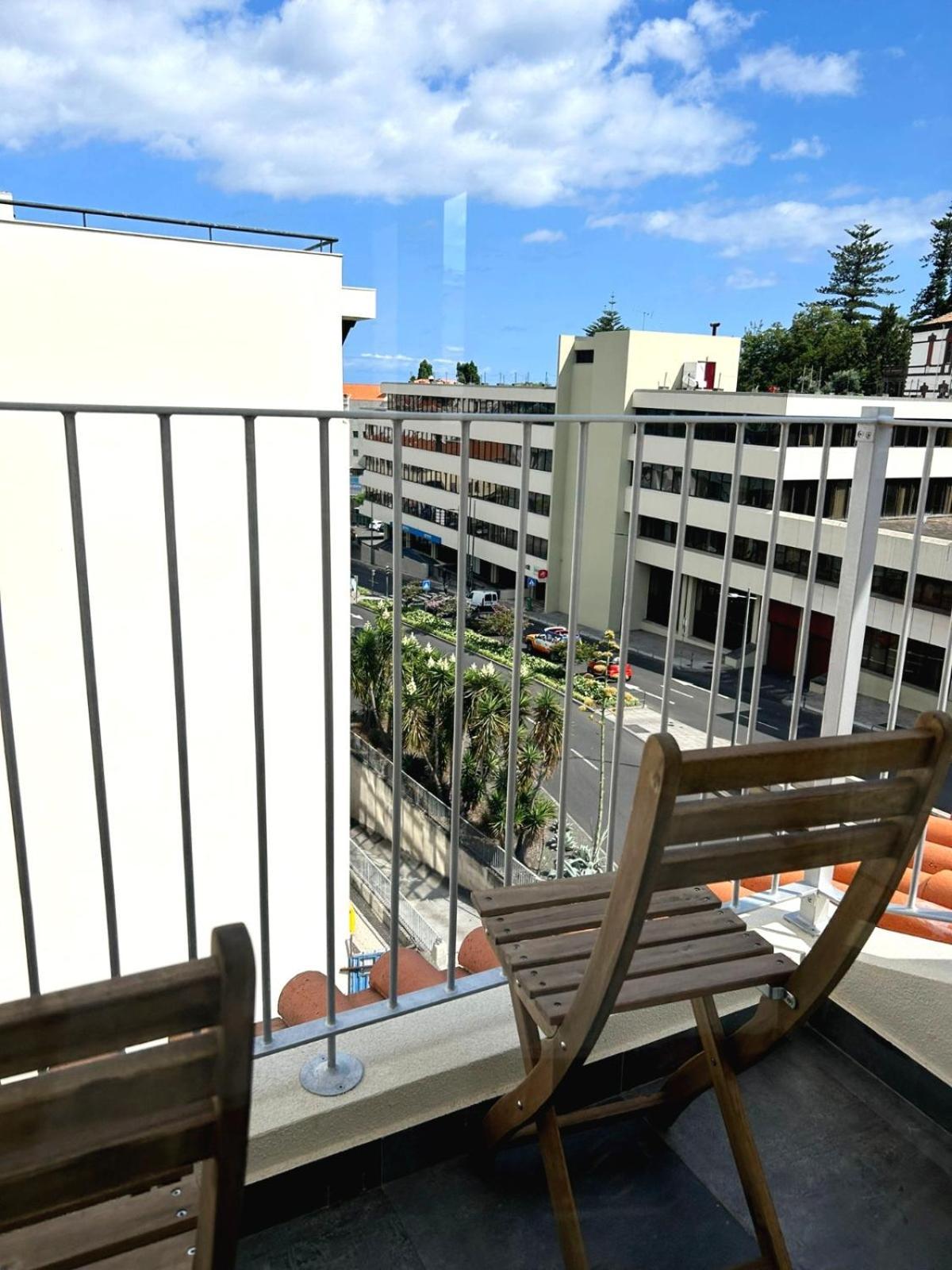 Social - Happiness Appartement Funchal (Madeira)