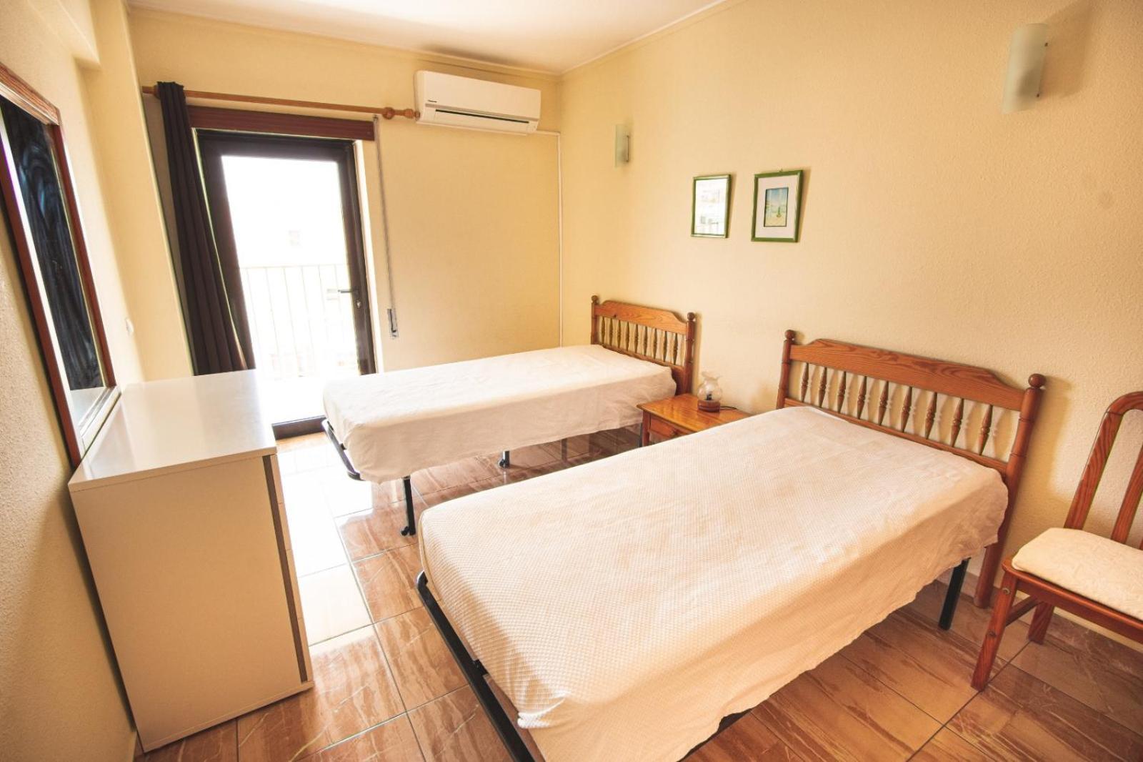 Guest house Colmeia- Local *