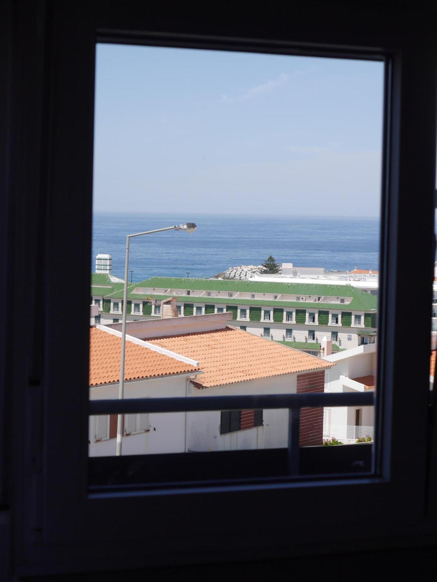 & Surfcamp 55