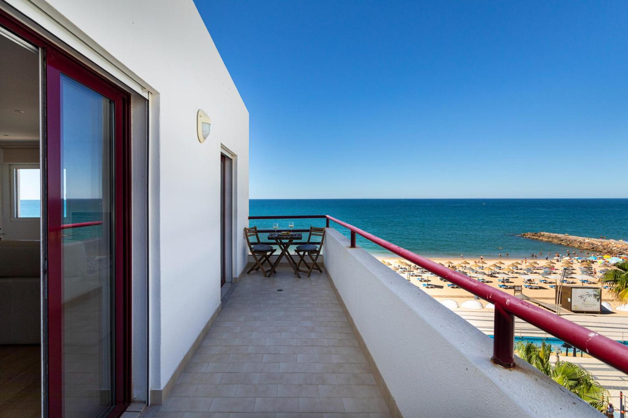 Centralgarve - Beachfront With Pool Penthouse *
