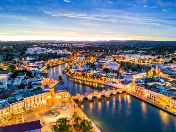 Casa de férias Casa D'nossa, Casa Tradicional E Moderna, Vista 360º, Piscina De Agua Salgada Luz de Tavira