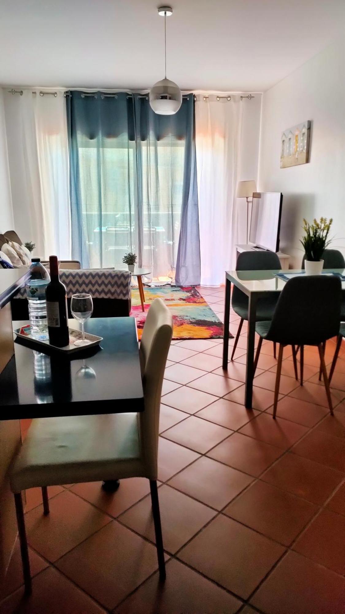 Apartment Cantinho Do Sol - Sea View, Quiet, Cozy And Relaxing Flat *