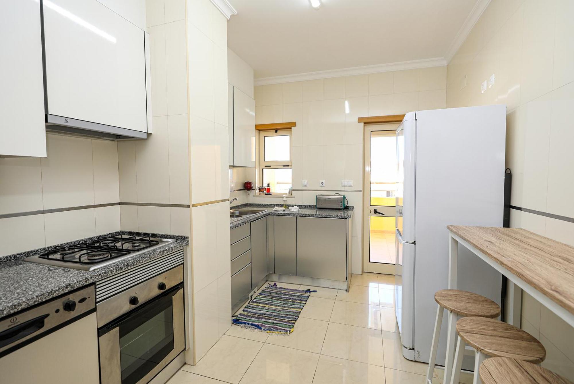 C07 - 3 Bed Luxury Penthouse In Downtown * Lagos
