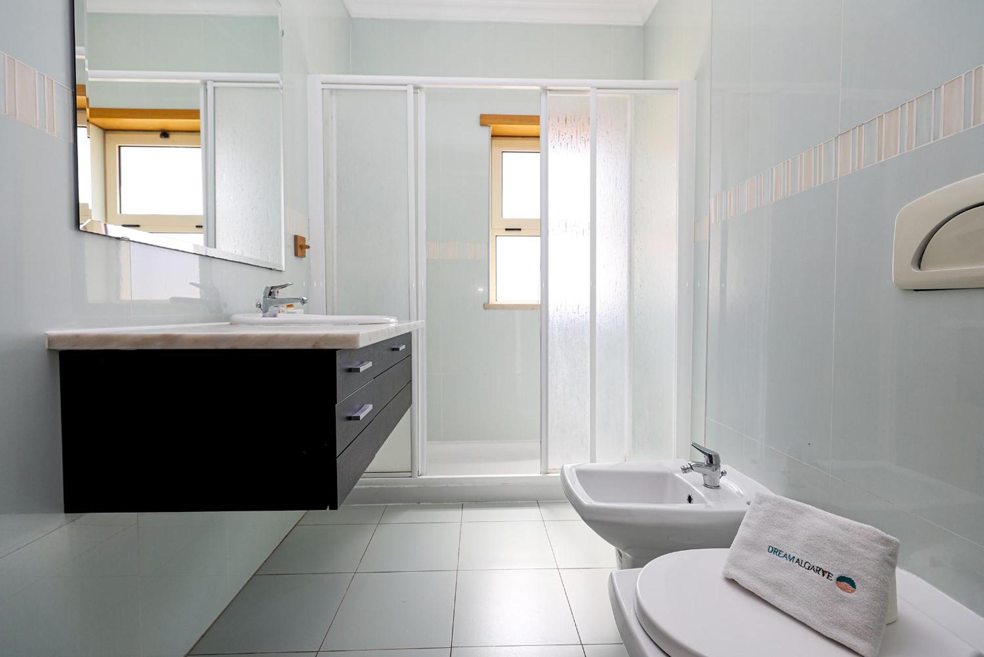 Apartment C07 - 3 Bed Luxury Penthouse In Downtown *