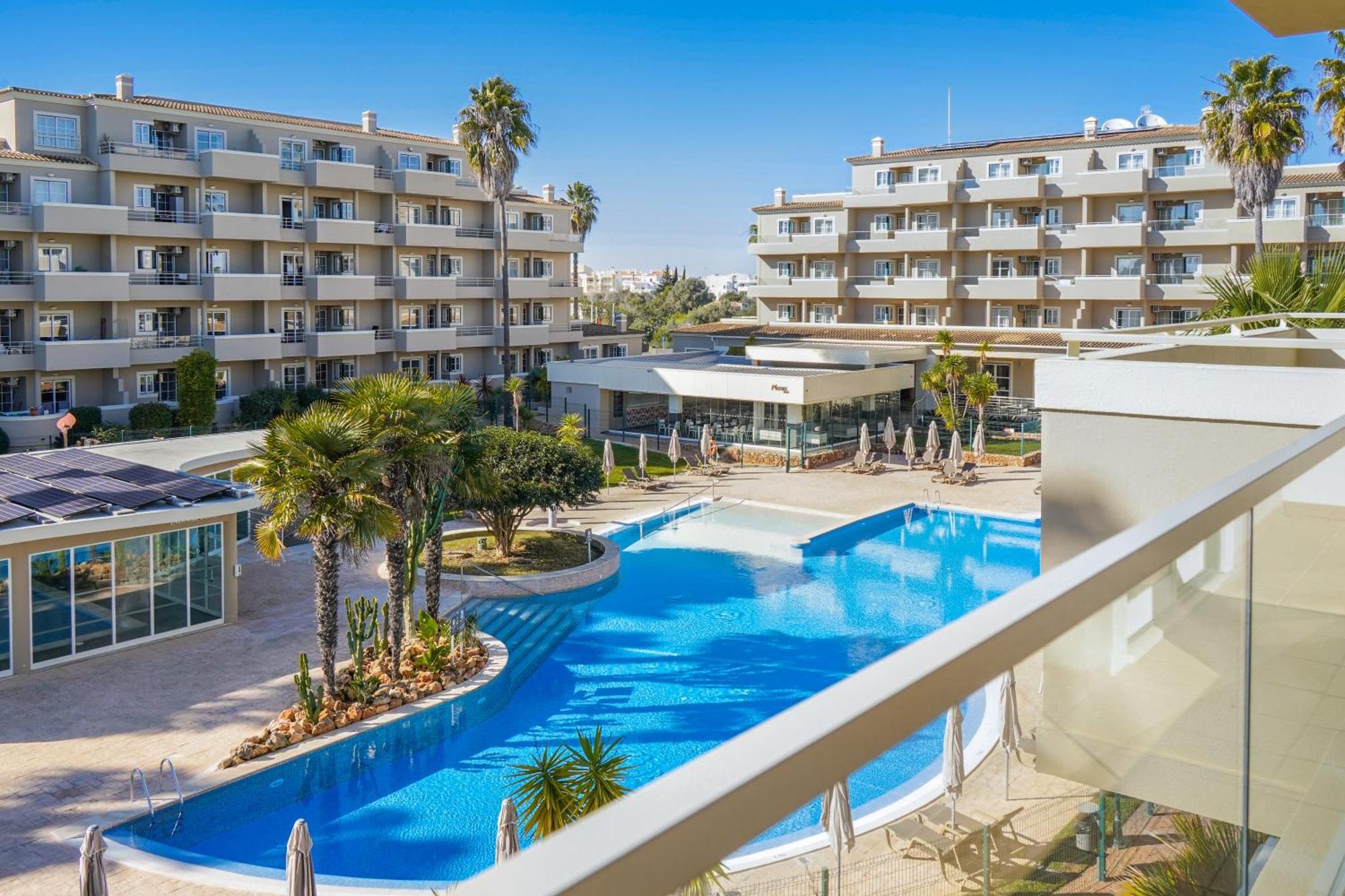 Aparthotel Vitors Plaza