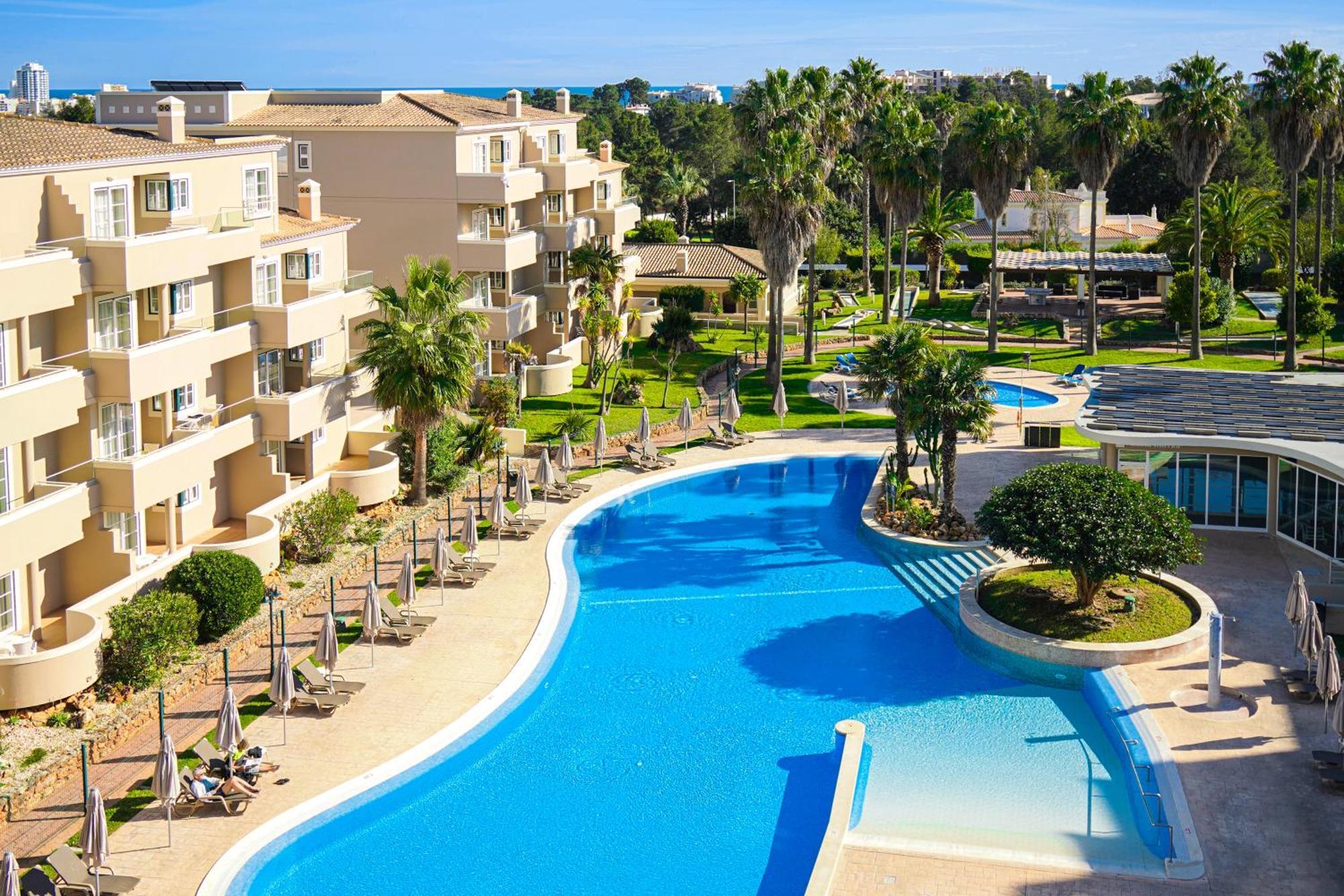 Vitors Plaza Aparthotel