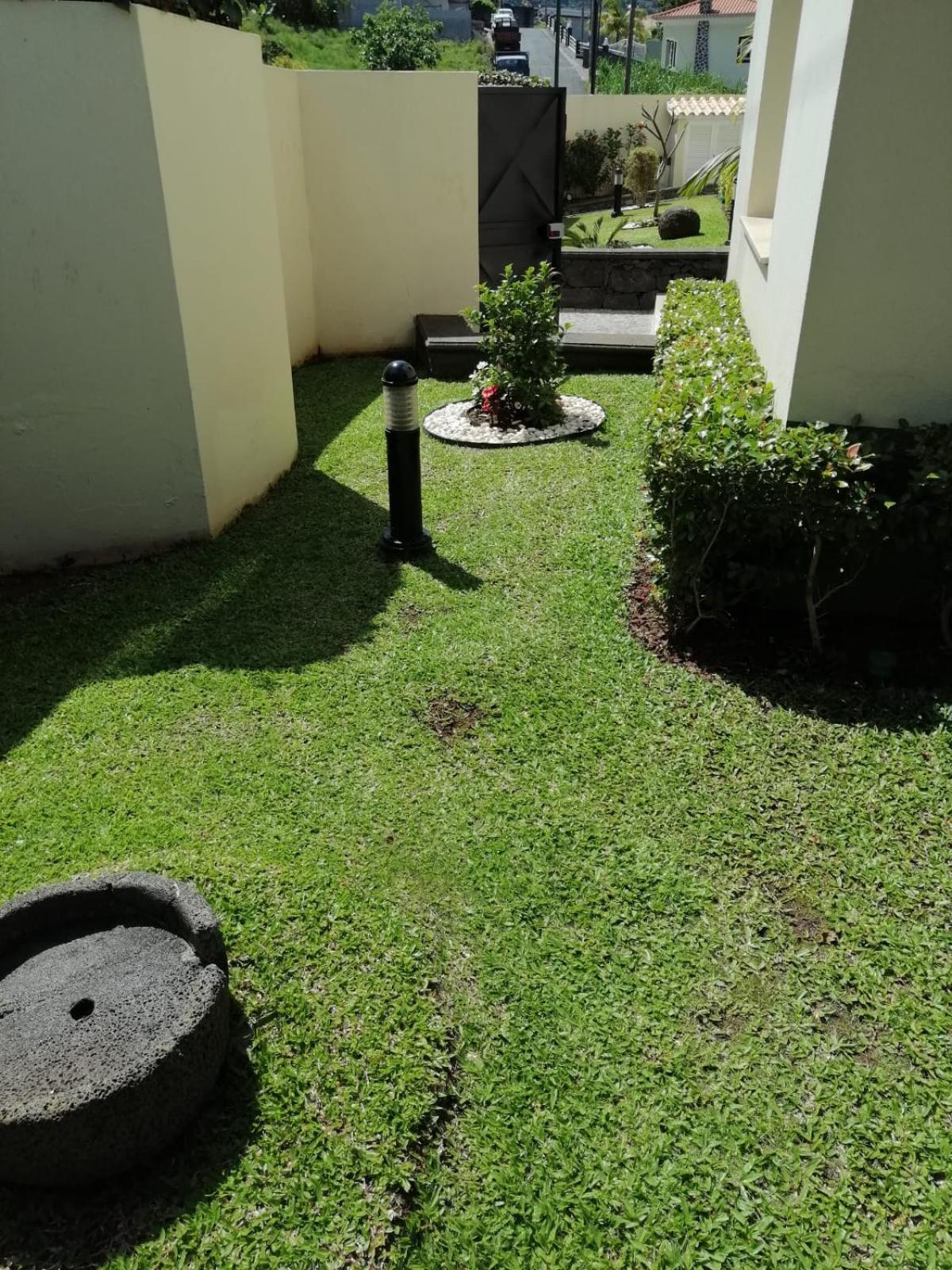 Luxury With Private Heated Pool, Garden And Views Of The Sea And Mountains. Arco da Calheta (Madeira)