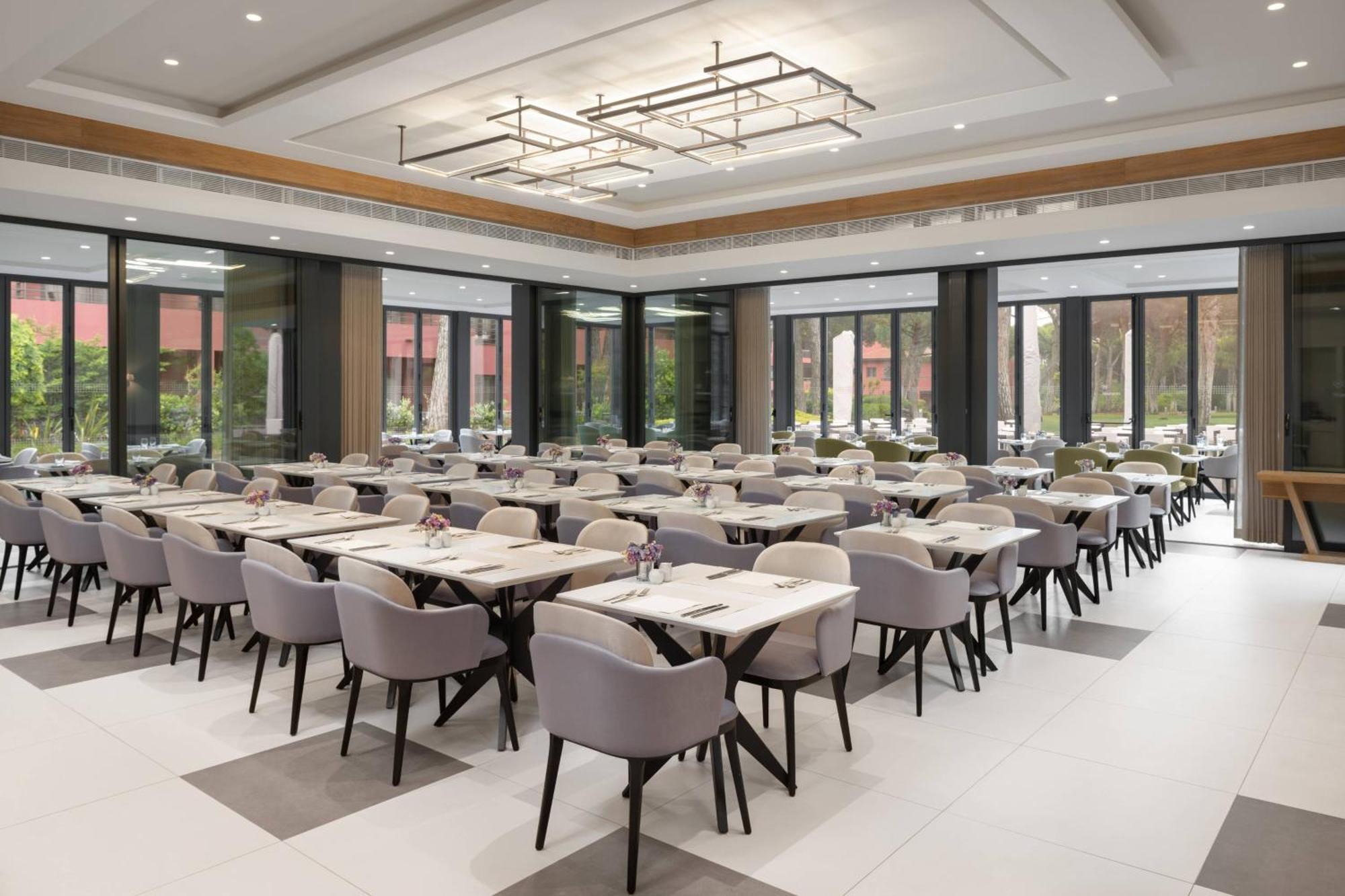 Sheraton - Hotel&residences Hotel 5*