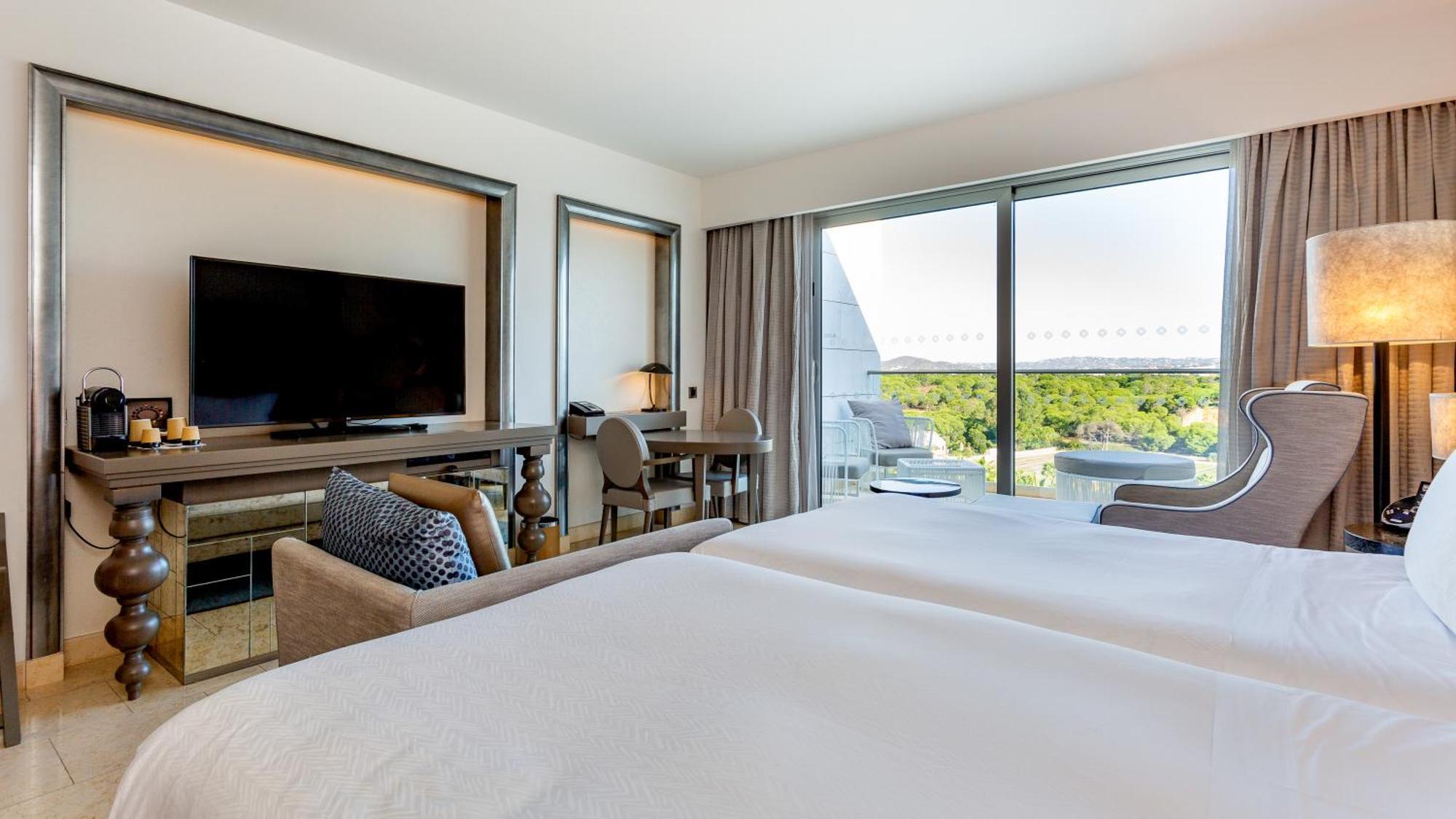 Conrad Algarve 5* Almancil