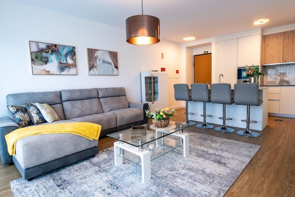 Penthouse T1 Saint Lucas Apartamento *