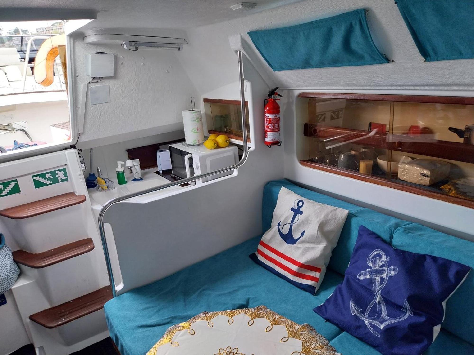Botel Navegar No Douro - Navegacao E Turismo Unipessoal, Lda