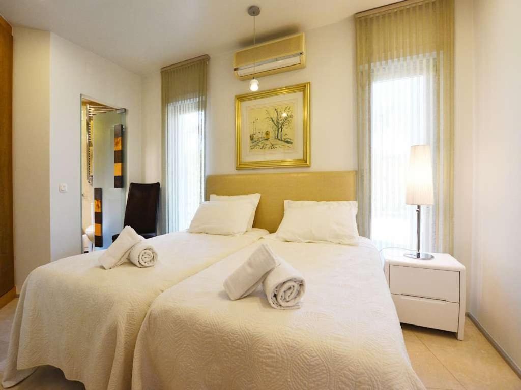 Villa Special Vilamoura Villa 6 Bedrooms Villa Lagoon Private Pool With Great Golf Course Views Algarve